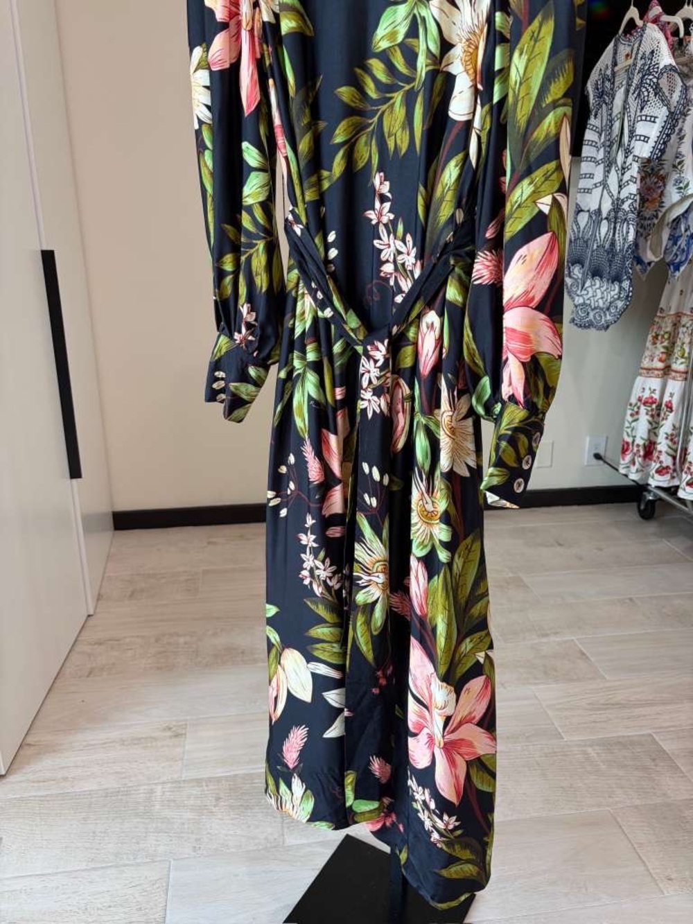 Black Surreal Flowers High Neck
Midi Dress by Farm Rio - Picture 10 of 10
